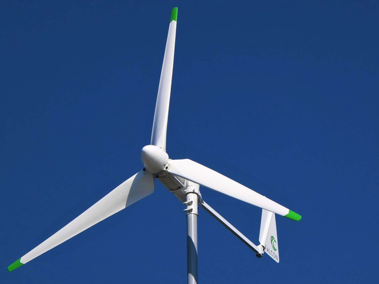 Turbiny wiatrowe Falcon – ile realnie produkują energii w polskich warunkach?