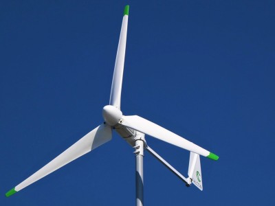 Turbiny wiatrowe Falcon – ile realnie produkują energii w polskich warunkach?