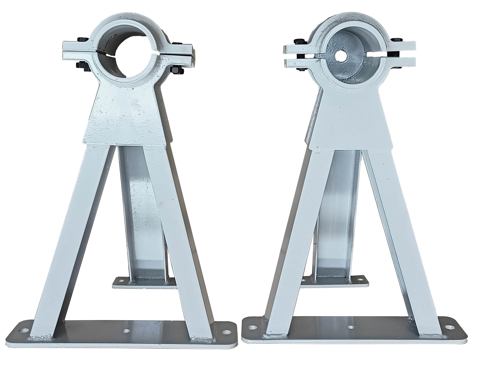 wind-turbine-mast-mounts-for-the-side-of-the-building